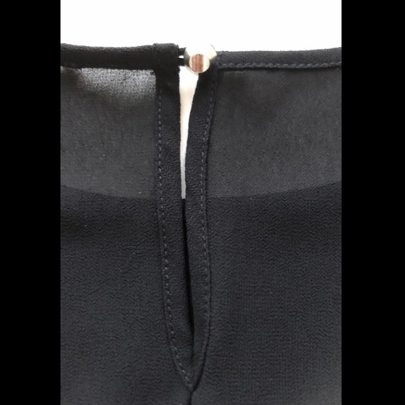 Black Dress - Picture 4 of 6